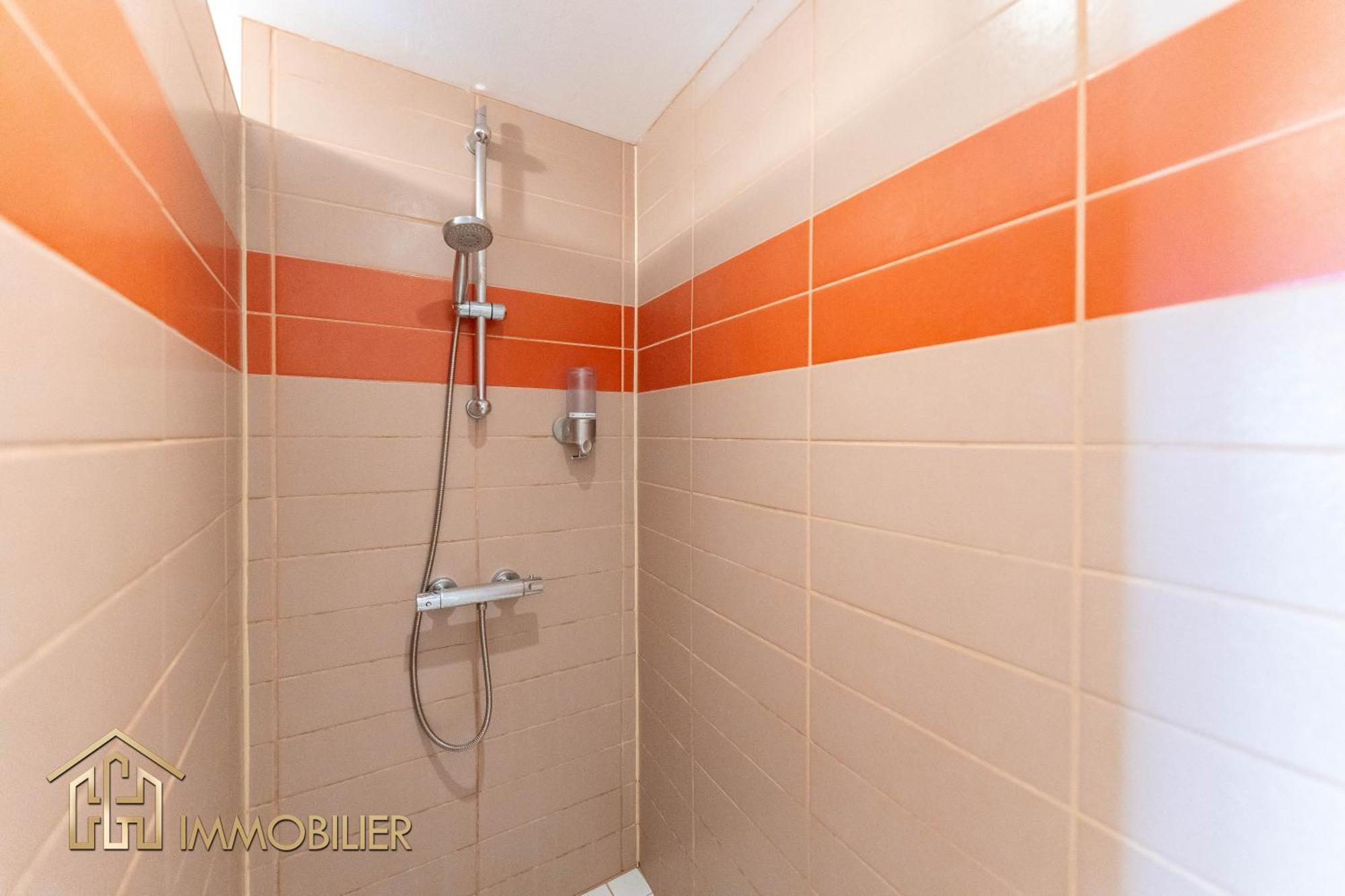 Au Bonheur Des Anges Appartement 2 Chambres Avec Terrasse Colmar Exteriör bild